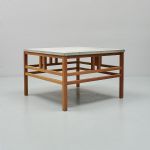 1172 1056 COFFEE TABLE